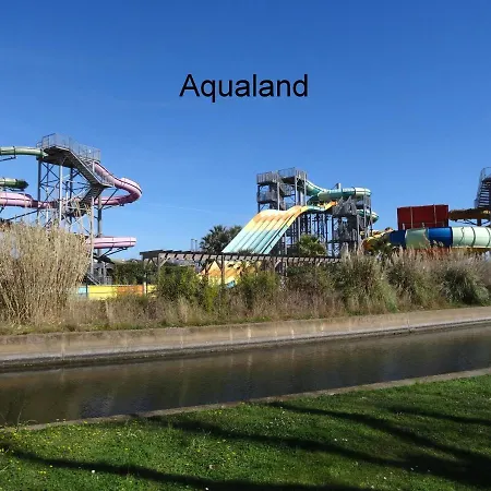 T2,33 M2,quartier Malfato Et Aqualand 公寓